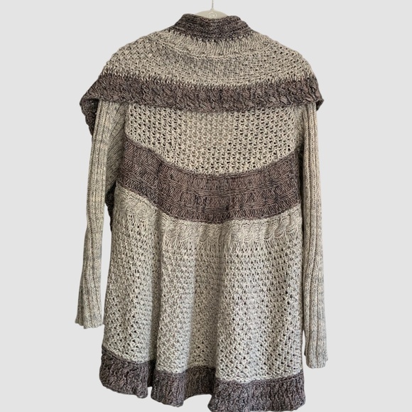 Cabi Crochet Knit Mixed Stitch Grey Brown Cardigan Shawl Cotton Sweater SZ S - Picture 3 of 14
